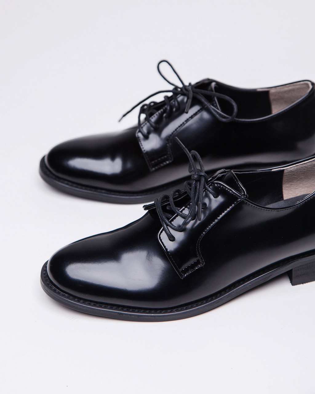 Tagtraume Oz - Black Enamel(ºí·¢ ¿¡³ª¸á)