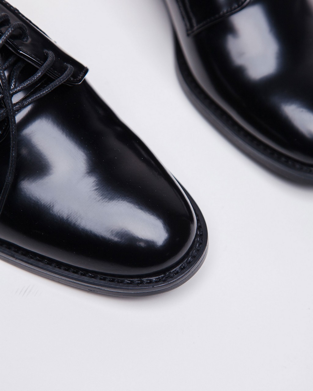 Tagtraume Oz - Black Enamel(ºí·¢ ¿¡³ª¸á)